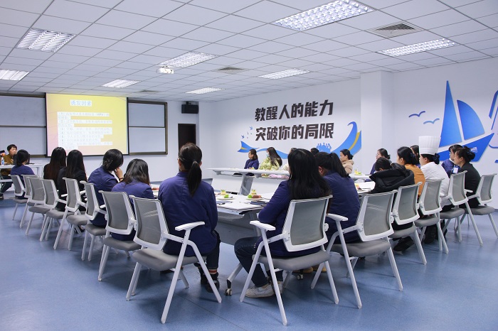 溫情曠遠(yuǎn)！ 關(guān)愛健康，致敬每一位女性！